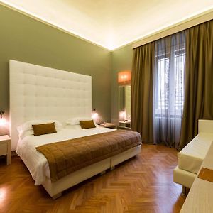 Deluxe Double Room Pool Access